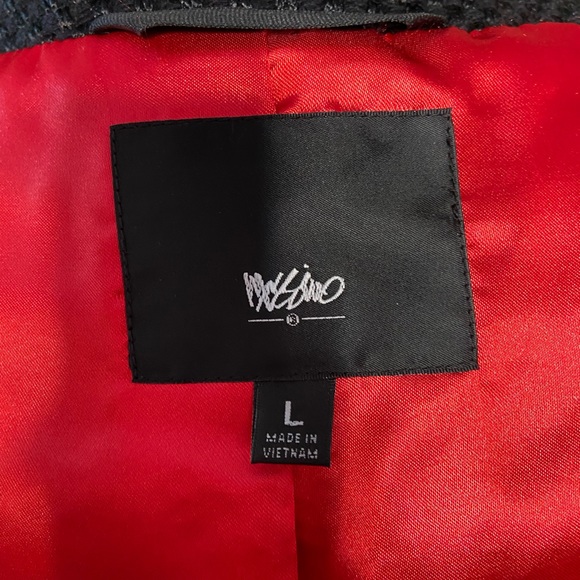 Basketweave black tweed 3/4 sleeve, red lining dinner jacket. Size L - Picture 10 of 11